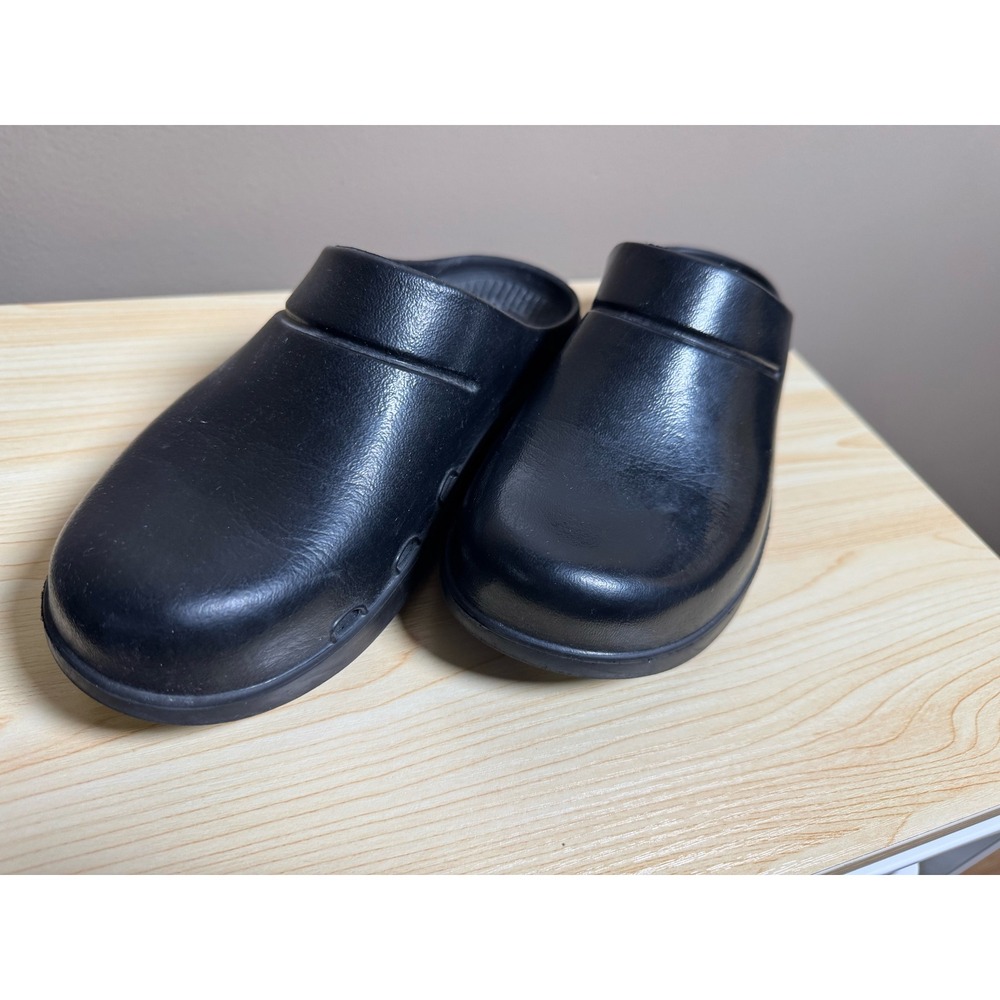 Oofos OOCloog Black Recovery Clogs Women's Slip On Comfort Shoes 8